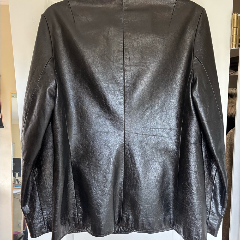 Vintage GAP Women's Black Leather Jacket - Picture 7 of 7
